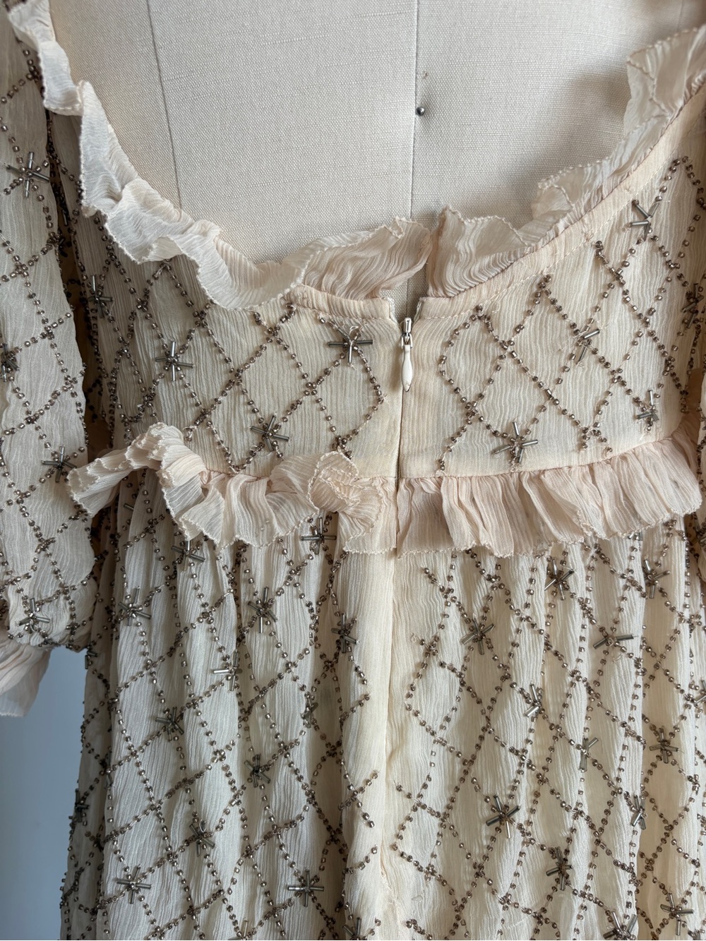 NWT For Love And Lemons Spellbound Rose Mini Dress in Cream Sz Small - Picture 13 of 15